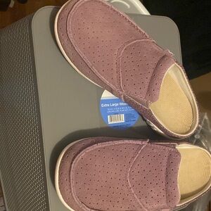 New Spenco Shoes women size 7